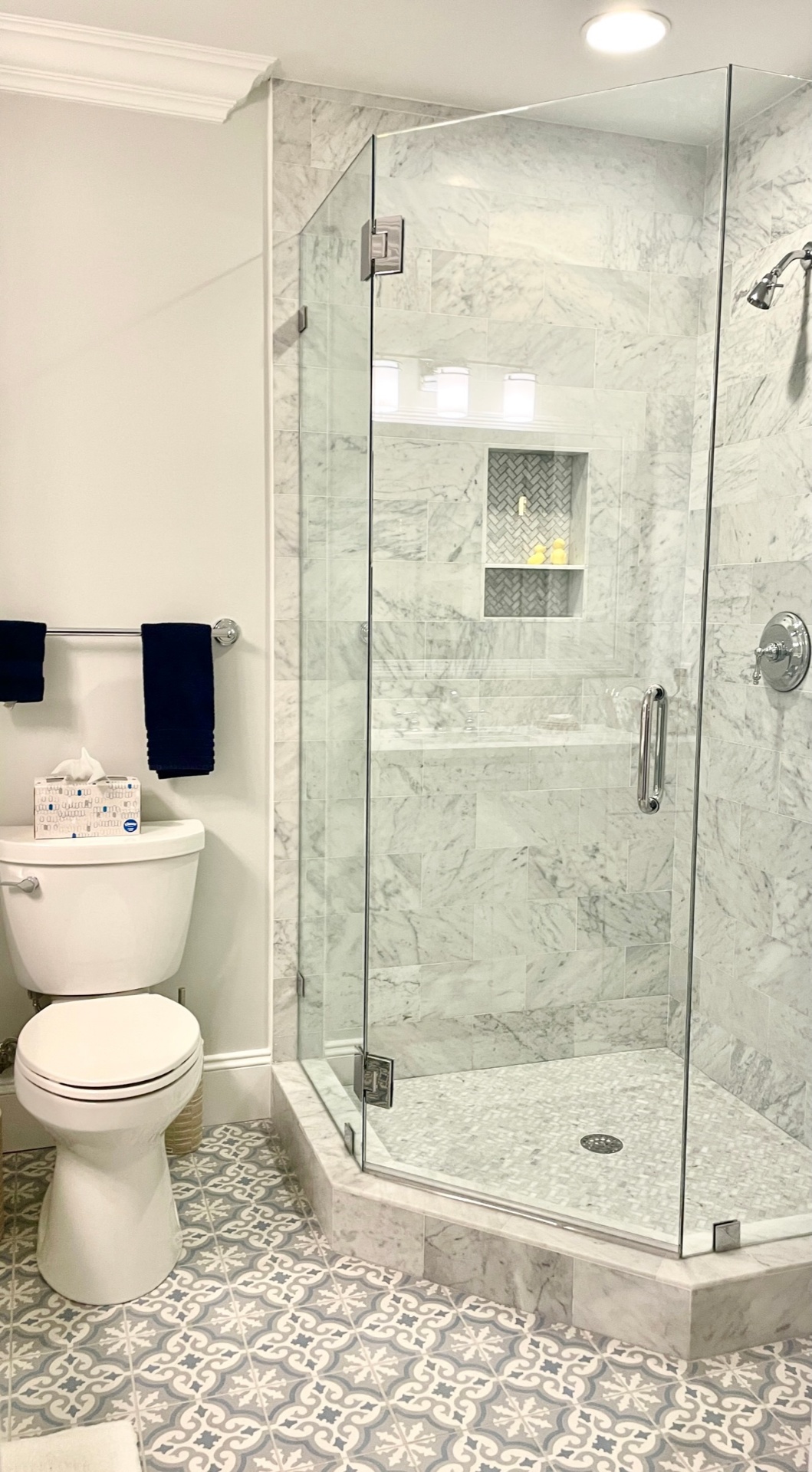 Carrara Corner Shower